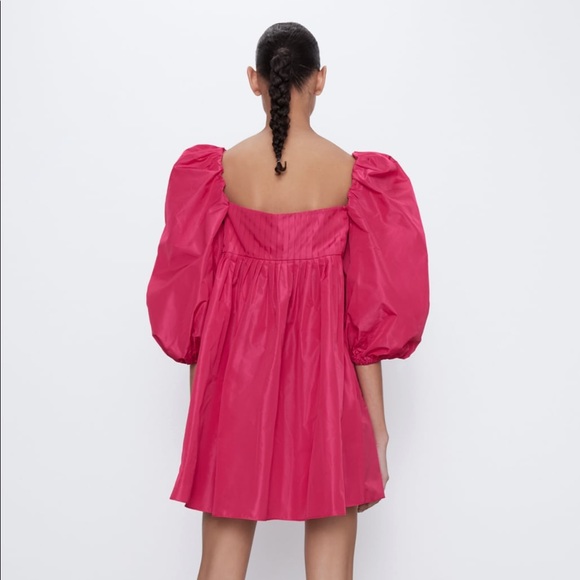 SOLD Zara Pink Dress with Balloon Sleeves - Picture 4 of 5
